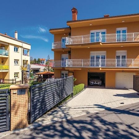 Apartamento Apartman Viskovo-Opatija 4* Exterior foto